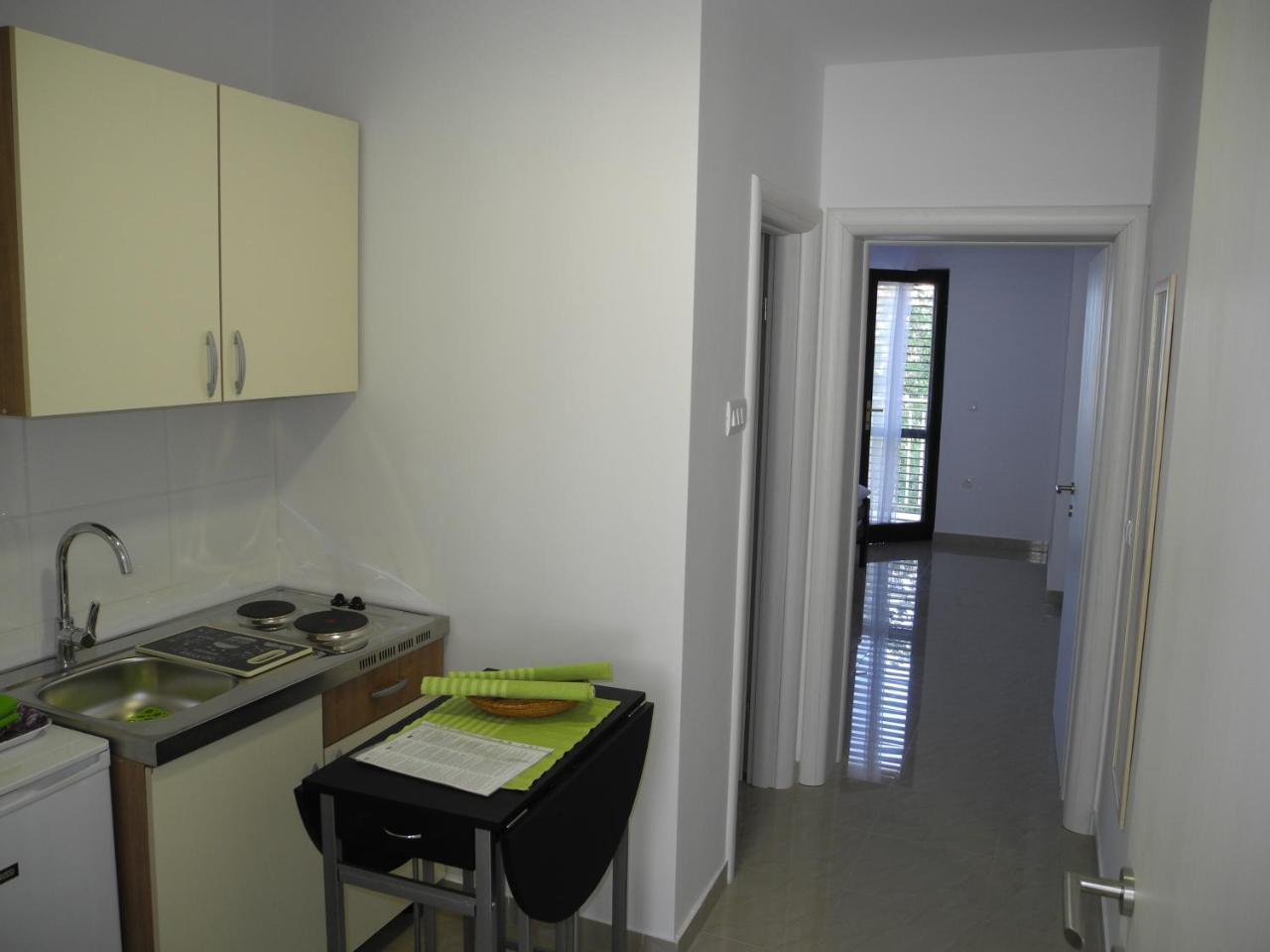 Apartments Nives Crikvenica Eksteriør bilde